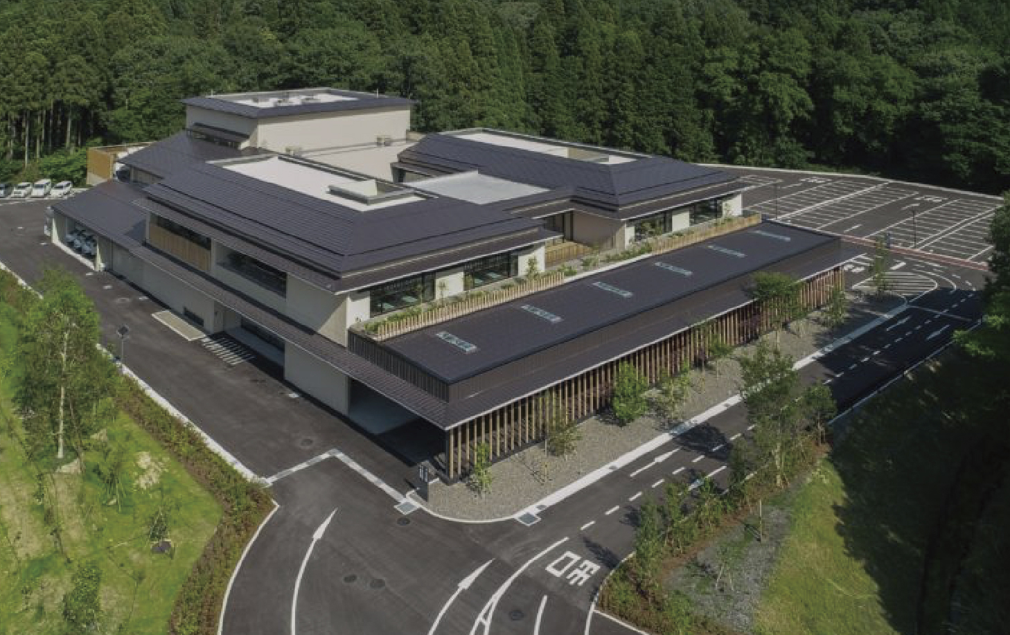 こもれび苑（斎場）建設工事　大和の実績紹介