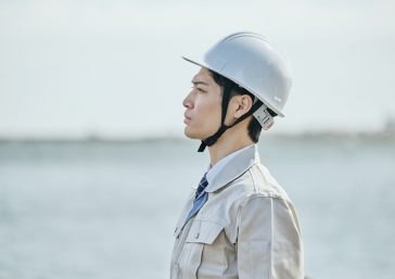 求める人物像02<br>経験者はもちろん、未経験でも<br>向上心をもって挑戦できる人